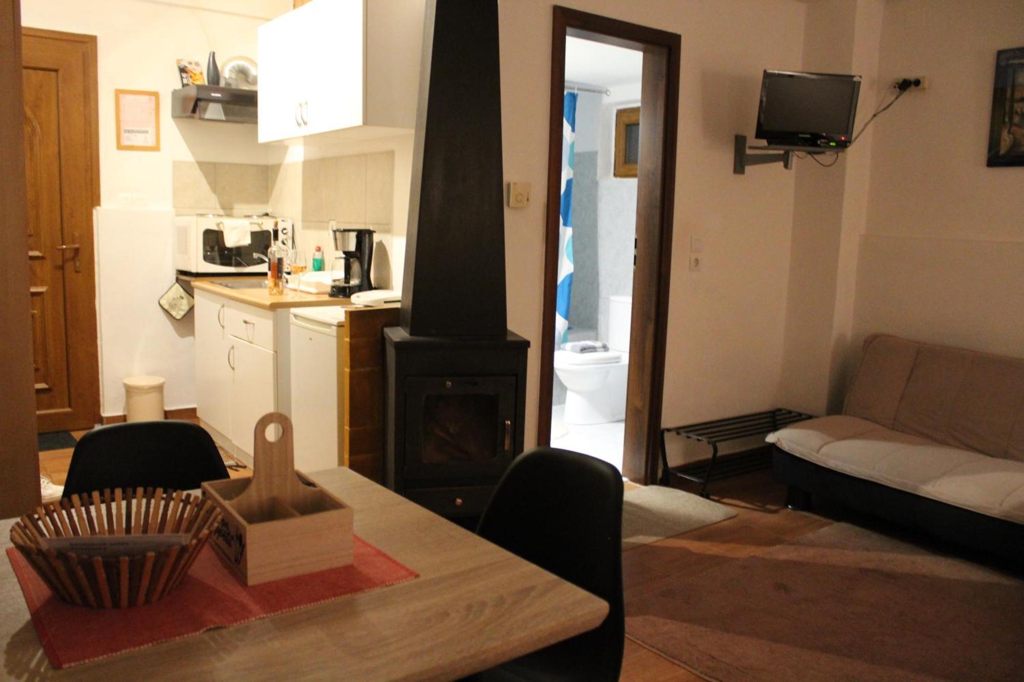 Michel Studios Kalavryta Extérieur photo