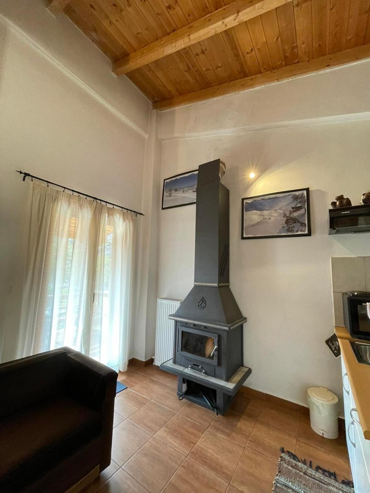 Michel Studios Kalavryta Extérieur photo